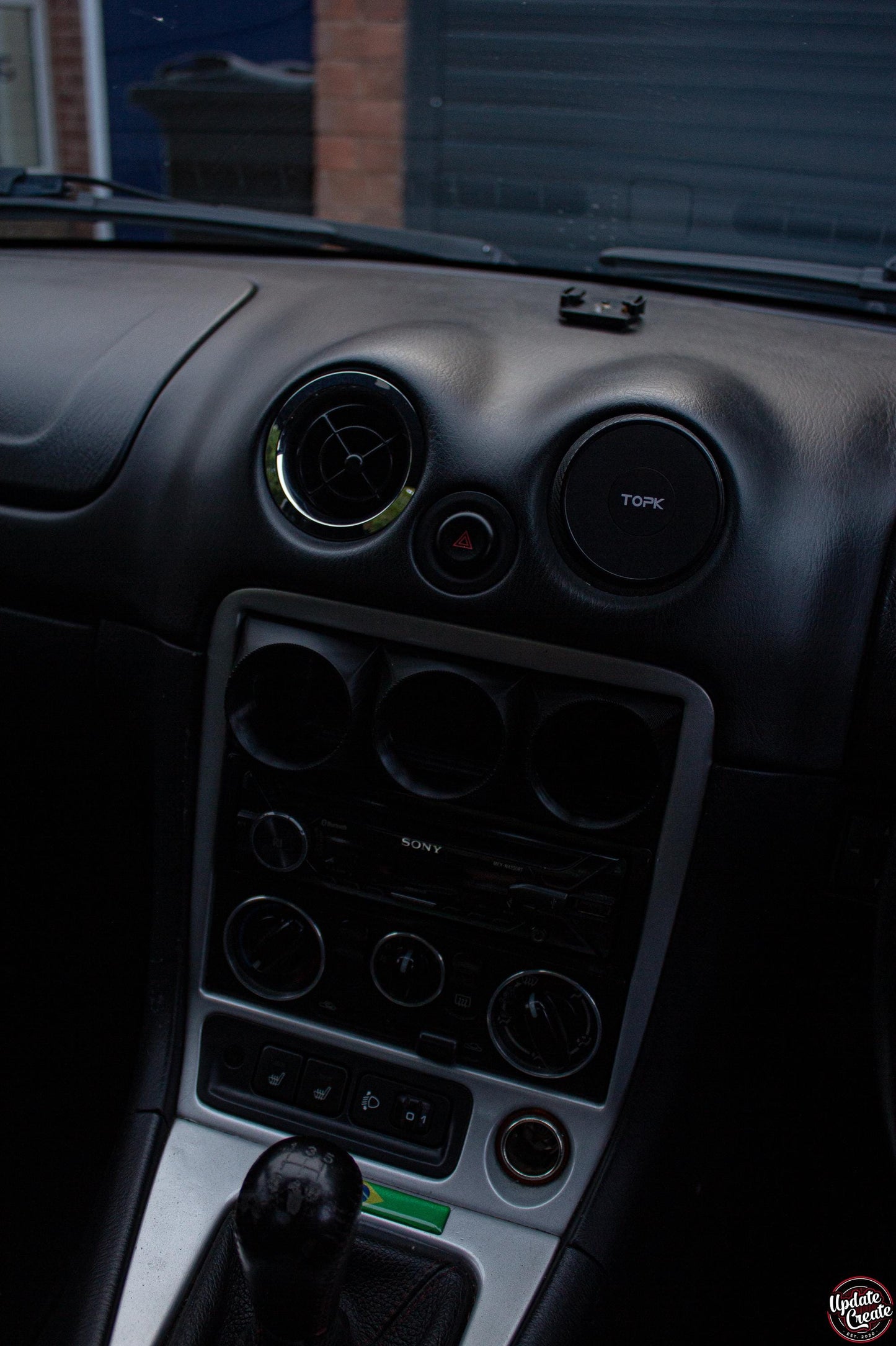 Mazda MX5 Miata NA NB Magsafe Magnetic Phone Holder